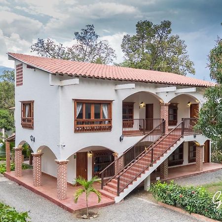 Finca Hotel Guali Santafe 圣菲德安蒂奥基亚 外观 照片