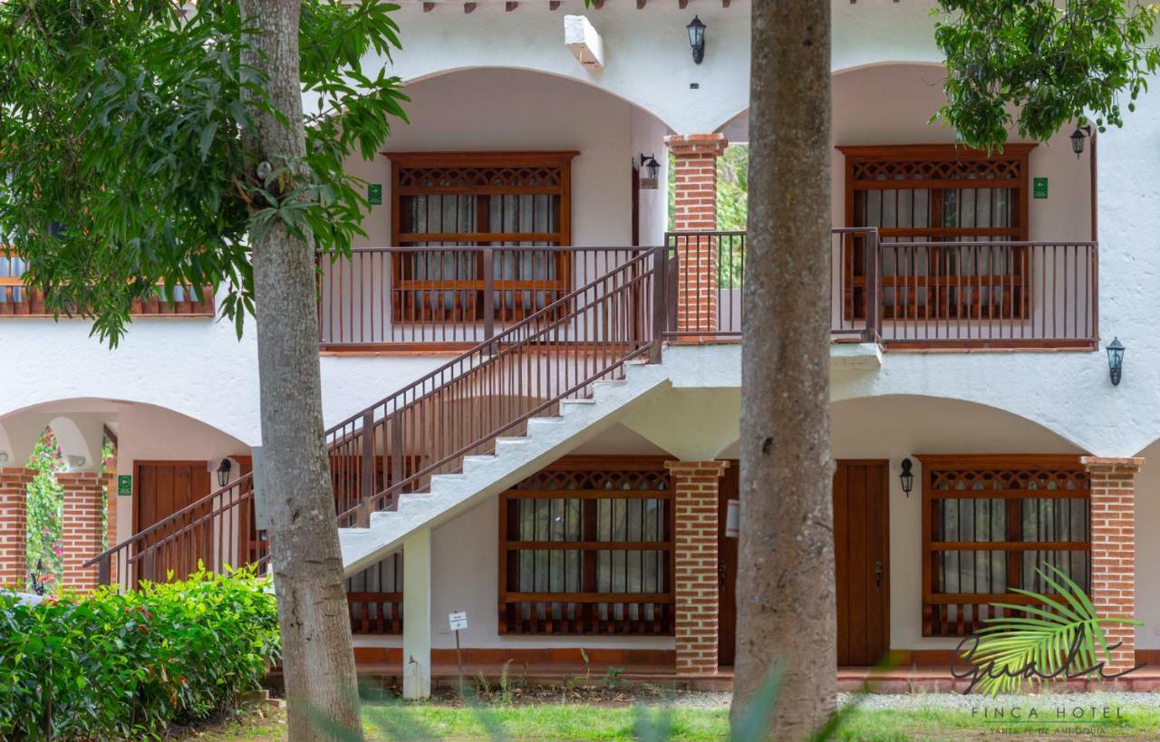 Finca Hotel Guali Santafe 圣菲德安蒂奥基亚 外观 照片