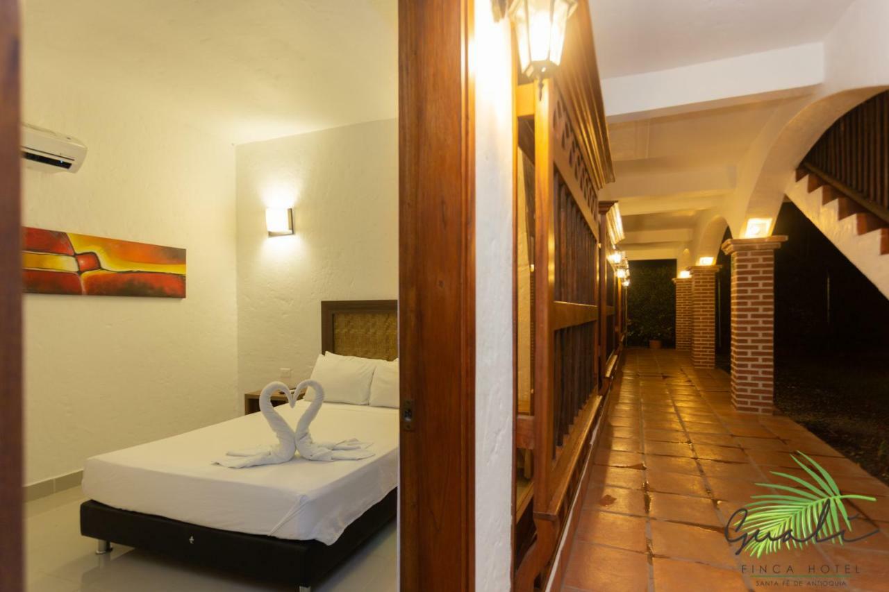 Finca Hotel Guali Santafe 圣菲德安蒂奥基亚 外观 照片